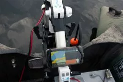 Deeper Smartphone Holder -Werpmolens Winkel Deeperhouder205